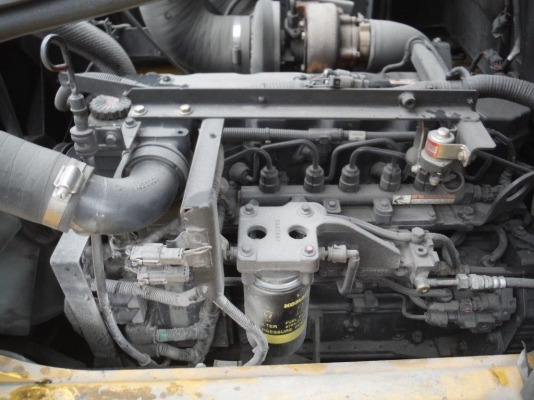 KOMATSU  FD150E-8 ปี2009 15ตัน สนใจสั่งนำเข้า คุยรายละเอียดได้ครับ