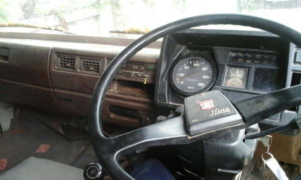 หกล้อ ฮีโน้ FC 185 แรง ดั้ม 5 คิว สภาพดีสวยพร้อมลุย pawer ช่วงล่างใหญ่ ทะเบียนพร้อมโอน ราคา 375,000บ เบาๆครับ หกล้อ ฮีโน้ FC 185 แรง ดั้ม 5 คิว สภาพดีสวยพร้อมลุย pawer ช่วงล่างใหญ่ ทะเบียนพร้อมโอน ราคา 375,000บ เบาๆครับ