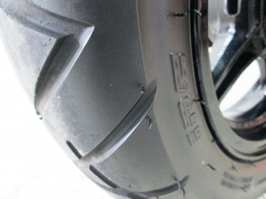 ขาย KSR ตัว TOP สตาร์ทมือ ปี 2014 ไมล์ 3042 กม สภาพรถสวย เครื่องแน่นๆ มีกุญแจแท้ 2 ดอก สีเขียว ดำ ราคา 42900 บาท