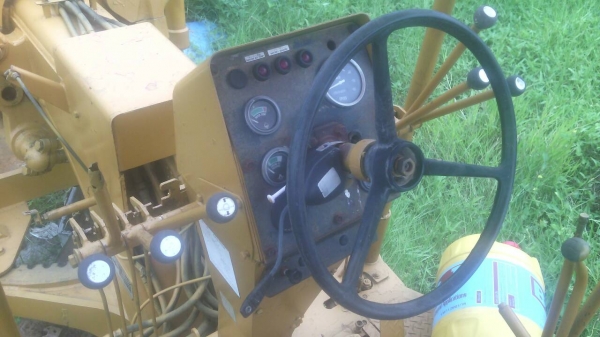 ขายรถเกรด KOMATSU GD600R-3 ไม่มีเอกสาร ราคา 480000