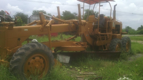 ขายรถเกรด KOMATSU GD600R-3 ไม่มีเอกสาร ราคา 480000