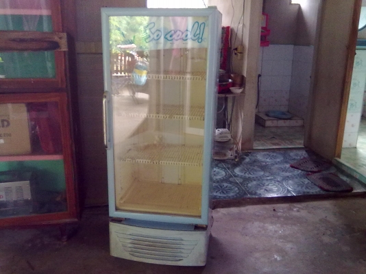 ตู้แช่ SINGER รุ่น UC 10 ขนาด 8.8 คิว