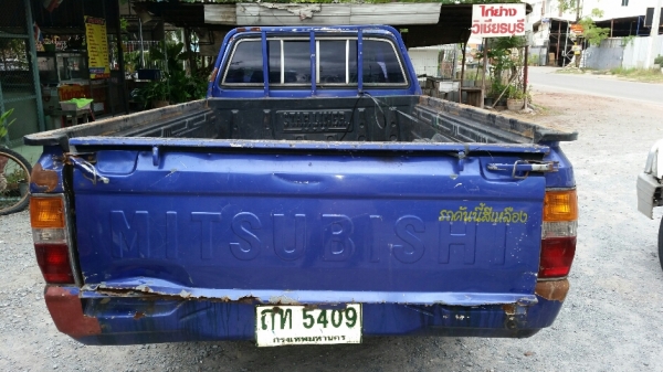 มิตซู l200 หัวเดียวปี 94 พวงมาลัยพาวเวอร์ ขับกลับ ทะเบียนขาด 30 ส.ค.58 ขาย 43,000 บาท