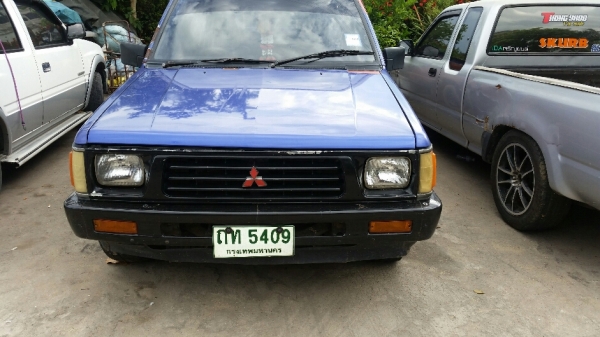 มิตซู l200 หัวเดียวปี 94 พวงมาลัยพาวเวอร์ ขับกลับ ทะเบียนขาด 30 ส.ค.58 ขาย 43,000 บาท