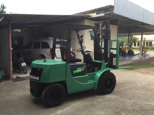 ขายด่วนรถยกเครื่องยนต์ดีเซล MITSUBISHIขนาด 3 ตันเสาสูง3เมตร เกียร์ออโต้ งาสไลด์