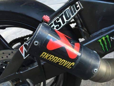 ขาย Yamaha R1 Y01 แต่งแฟริ่ง 09 หล่อๆ