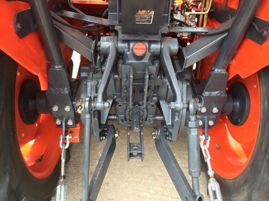 ขายรถไถKubota L2808 (4WD) พร้อมใบมีดหน้า รถพร้อมใช้งาน ขายรถไถKubota L2808 (4WD) พร้อมใบมีดหน้า รถพร้อมใช้งาน