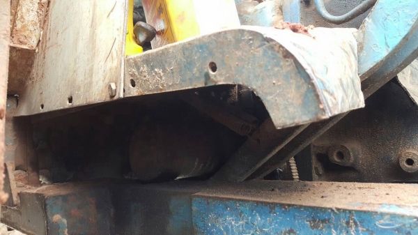 ขายรถไถฟอร์ด 6610 เครื่อง T6 เอกสารเล่มทะเบียนครบ อุปกรณ์มีผานดันหน้า และผาน 3 ราคาต่อรองได้ครับ