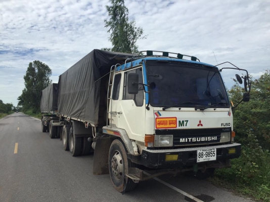 ขายมิตซูพ่วง18ล้อ