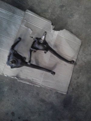 ขายคอม้าbenz w123 L R