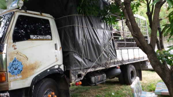 หกล้อ ฮีโน KM 779 มีลิฟท้าย คานล่าง F ช่วงยาว 5.50ม สภาพดีสวยเดิมพร้อมใช้ ทะเบียนพร้อมโอน ราคา 268,000บ มีท้ายลิฟไฮโลริส ได้ฟรีๆ หกล้อ ฮีโน KM 779 มีลิฟท้าย คานล่าง F ช่วงยาว 5.50ม สภาพดีสวยเดิมพร้อมใช้ ทะเบียนพร้อมโอน ราคา 268,000บ มีท้ายลิฟไฮโลริส ได้ฟรีๆ