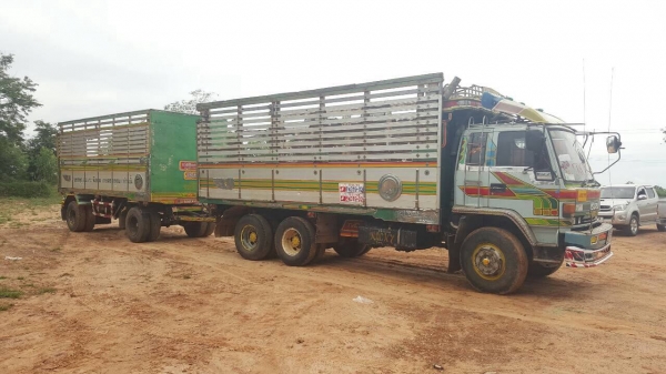 ขายรถพ่วง ดั้มแม่-ลูก ISUZU ROCKY 240 ปี 39 สภาพสวยพร้อมใช้งาน คัสซีสวยตลอดเส้น เครื่องดี เกียร์ Easton แอร์เย็น ทะเบียนพร้อมโอนครับ