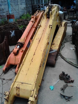 บูม+อาร์ม EX 120-3 PC 200-5 บูม+อาร์ม EX 120-3 PC 200-5