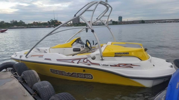 Seadoo Sportster 155 พร้อมเทรลเลอร์นอก สภาพพร้อมลงน้ำ