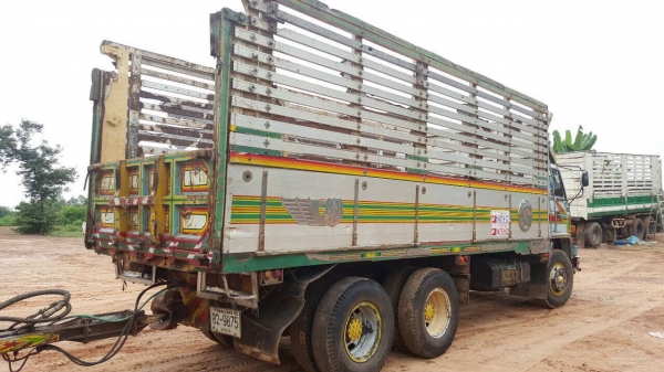 ขายรถพ่วง ดั้มแม่-ลูก ISUZU ROCKY 240 ปี 39 สภาพสวยพร้อมใช้งาน คัสซีสวยตลอดเส้น เครื่องดี เกียร์ Easton แอร์เย็น ทะเบียนพร้อมโอนครับ