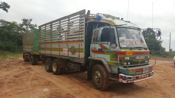 ขายรถพ่วง ดั้มแม่-ลูก ISUZU ROCKY 240 ปี 39 สภาพสวยพร้อมใช้งาน คัสซีสวยตลอดเส้น เครื่องดี เกียร์ Easton แอร์เย็น ทะเบียนพร้อมโอนครับ