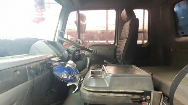 ขายรถพ่วง แม่ดั้ม-ลูกไม่ดั้ม HINO FM3M คัสซีสวยตลอดเส้น เครื่องเดิม M10C 240 แรงม้า เกียร์เดิม สโลว์เดิม ยางเต็ม แอร์เย็น ทะเบียนพร้อมโอนครับ ขายรถพ่วง แม่ดั้ม-ลูกไม่ดั้ม HINO FM3M คัสซีสวยตลอดเส้น เครื่องเดิม M10C 240 แรงม้า เกียร์เดิม สโลว์เดิม ยางเต็ม แอร์เย็น ทะเบียนพร้อมโอนครับ