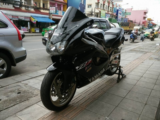 ขายครับ yamaha yzf1000r ปี2000 ทะเบียนแท้โอนขนส่ง จัดไฟแนนได้ครับ เงินสดลดได้ รับเทิร์นครับ