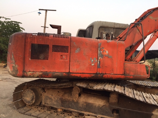 Hitachi Ex200-2 สภาพพร้อมใช้ค่ะ