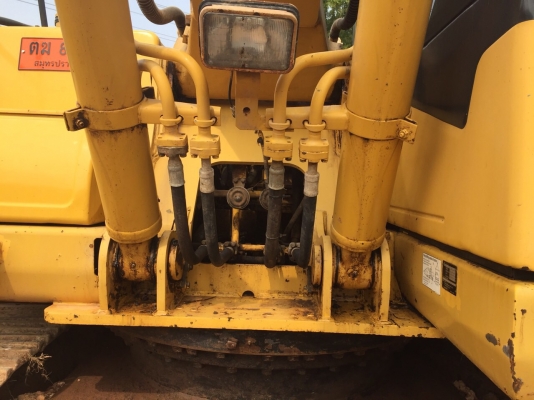 ขายด่วน!! Komatsu PC200-7 ไมล์ ชม.10,000 สภาพสวยค่ะ