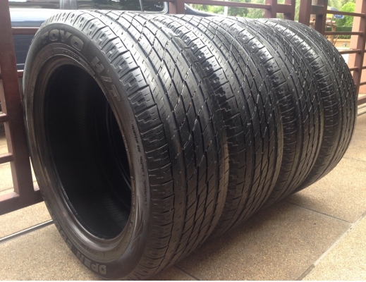 ยาง TOYO 235 55 18 กลางปี11 พร้อมใช้งาน ราคาไม่แพง