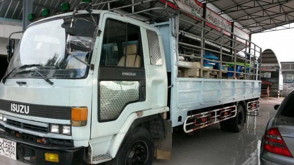 ISUZU ROCKY175