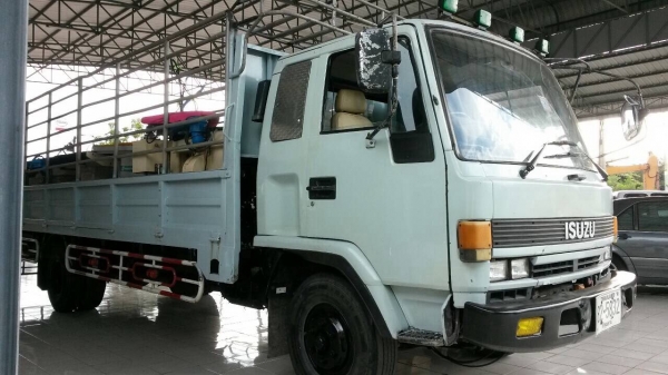 ISUZU ROCKY175