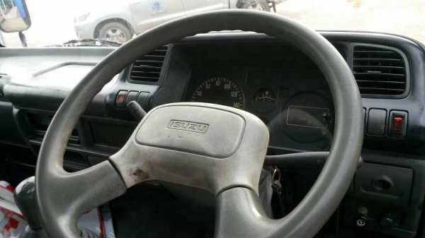 ISUZU NPR 130แรงม้า