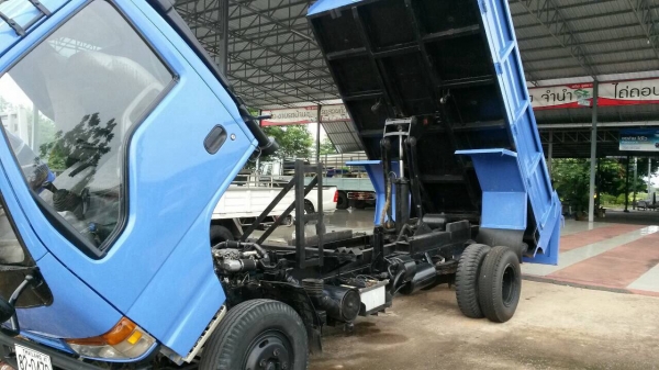 ISUZU NPR 130แรงม้า