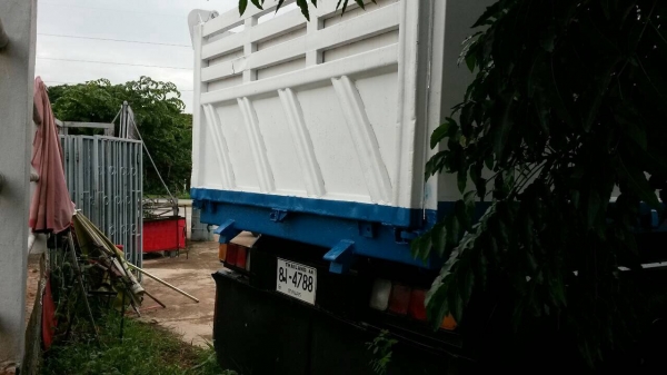 ลูกพ่วง สามมิตร