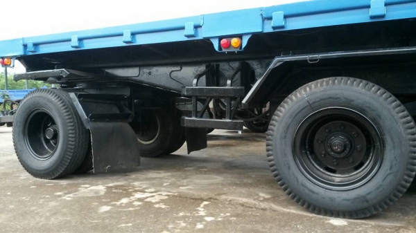 ลูกพ่วง สามมิตร