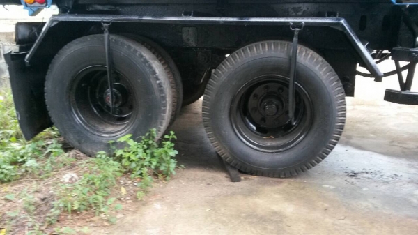 ลูกพ่วง สามมิตร