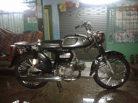 ขาย Honda CD90 เก่าญี่ปุ่นสภาพสวยๆพร้อมใช้ราคา 25000 บาท