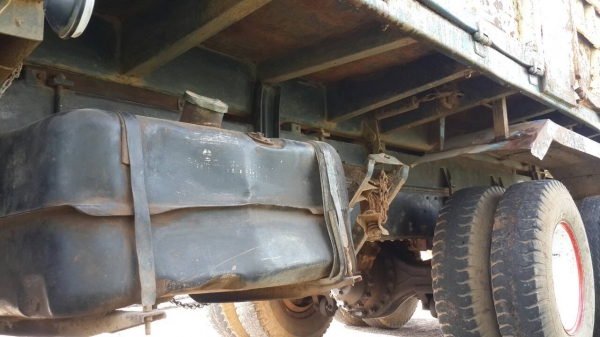 ขายด่วนไอ้หลงเบรคใหญ่สองเพลาดั้มสภาพเดิมๆรรคาเบาๆจัดแนนท์ไดโทร0843923995