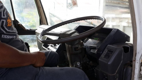 ขายด่วนไอ้หลงเบรคใหญ่สองเพลาดั้มสภาพเดิมๆรรคาเบาๆจัดแนนท์ไดโทร0843923995