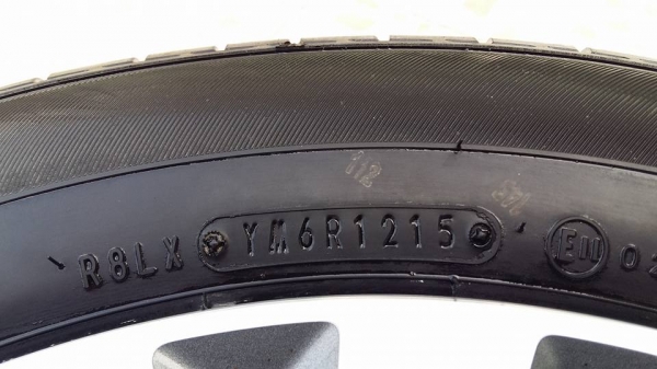 ขายล้อแม็กป้ายแดง honda freed mc 15" พร้อมยางปี15 สนใจติดต่อเล็กคลองสามครับ 081-3747940