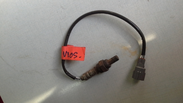 เช็นเชอร์ท่อไอเสียโตโยต้านิววีออสถอดรับประกันครับ