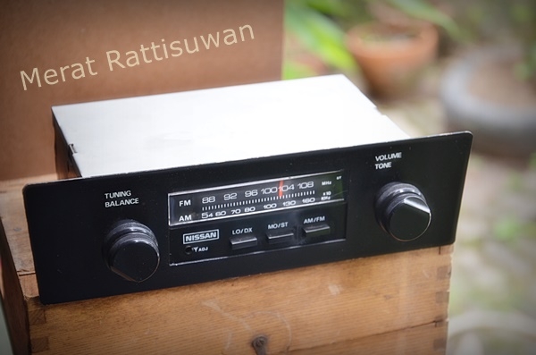 ขายวิทยุเก่า 4 ตัว เติมเต็ม ขายวิทยุเก่า 4 ตัว เติมเต็ม