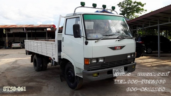 ขายด่วน รถบรรทุก 6 ล้อ HINO 117 แรง สภาพเดิมๆ สวย พร้อมใช้งาน ราคาสุดคุ้ม