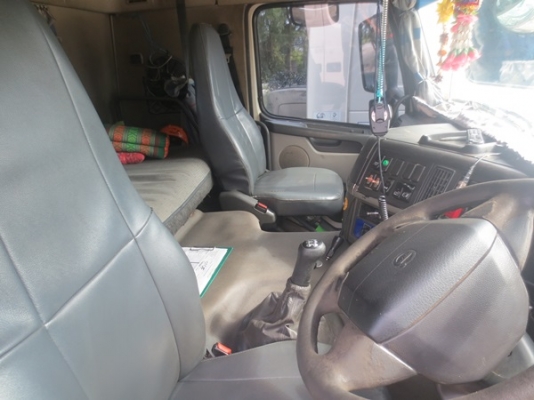 ขายด่วน!!! รถหัวลาก VOLVO FM 12 พร้อมหางพื้นเรียบสามมิตร 2 เพลา - ติดต่อคุณตั้ม 081-9512529