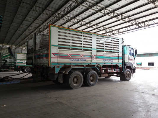 ฝากขายรถอีซุซุเด๊กก้า360ดั้มแม่ลูกสามเพลาปี53กระบะสามมิตร