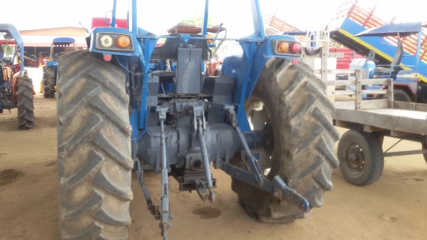 ขายรถไถอีชากิสองเพลาพร้อมไช้งานรถอยู่วังบัว คลองขลุง กำแพงเพชร ราคา358000บาท มีไบมีดหน้าหนึ่งอัน สนใจสอบุถามได้ที่081 3655997 อำพร พาเจริญ ราคาต่อรองได้อีกนะครับ ขายรถไถอีชากิสองเพลาพร้อมไช้งานรถอยู่วังบัว คลองขลุง กำแพงเพชร ราคา358000บาท มีไบมีดหน้าหนึ่งอัน สนใจสอบุถามได้ที่081 3655997 อำพร พาเจริญ ราคาต่อรองได้อีกนะครับ