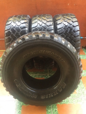 ขายยาง mud maxxis 33 x 15 สวยๆครับ ขายยาง mud maxxis 33 x 15 สวยๆครับ