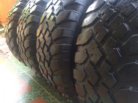 ขายยาง mud maxxis 33 x 15 สวยๆครับ ขายยาง mud maxxis 33 x 15 สวยๆครับ