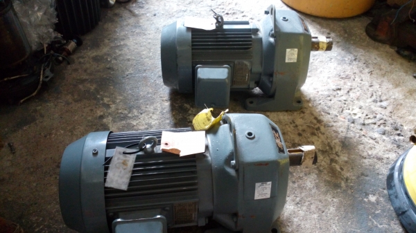 ขาย !! มอเตอร์เกียร์2แรง ยี่ห้อโตชิบ้า1:20 ของญี่ปุ่น ( ใหม่เก็บเก่า)