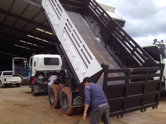 ขายสิบล้อ 240