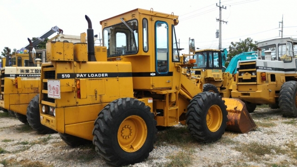 คันที่ 2. Komatsu 510 กรองเดี่ยว สวยๆ นำเข้าจากญี่ปุ่น 090-986-2521 อ๊อบ