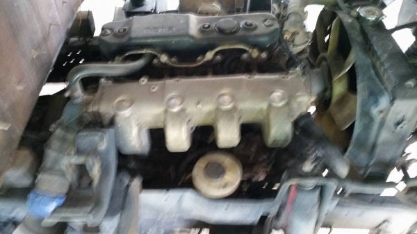 ขาย6ล้อ NKR 110แรง ปี36  มี เพาเวอร์ และ แอร์