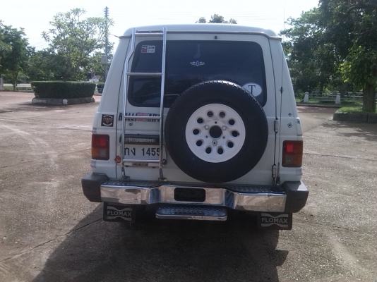 ขาย Mitsubishi pajero เหลี่ยม