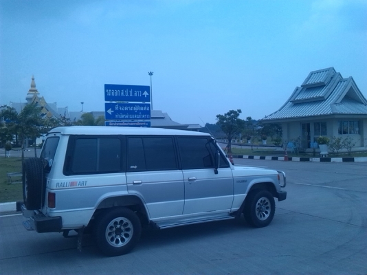 ขาย Mitsubishi pajero เหลี่ยม